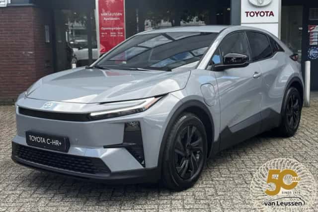 Toyota C-HR (2026) thumbnail 1