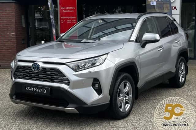 Toyota RAV4 (2024) thumbnail 1
