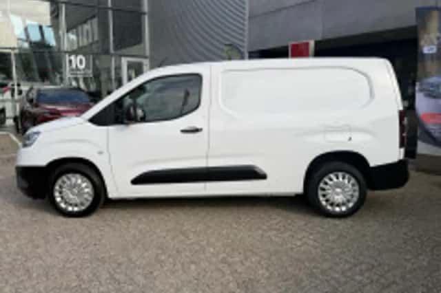 Toyota ProAce City (2024) thumbnail 5