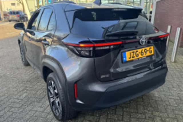 Toyota Yaris Cross (2025) thumbnail 3