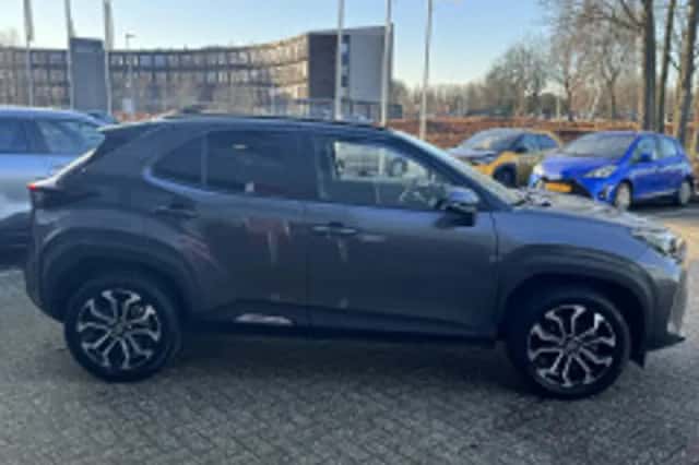 Toyota Yaris Cross (2025) thumbnail 6