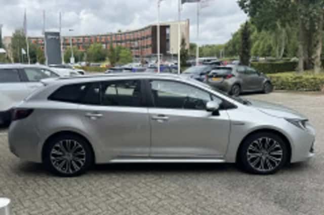 Toyota Corolla (2019) thumbnail 5