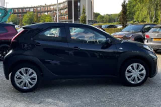 Toyota Aygo X (2022) thumbnail 6