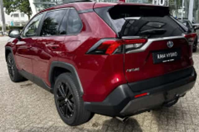 Toyota RAV4 (2020) thumbnail 3