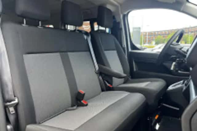 Toyota ProAce Electric Verso (2024) thumbnail 4