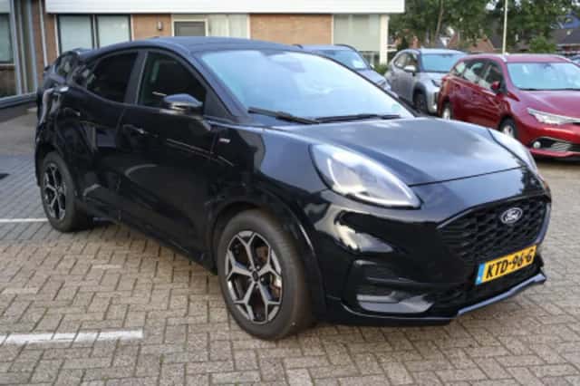 Ford Puma (2025) thumbnail 2