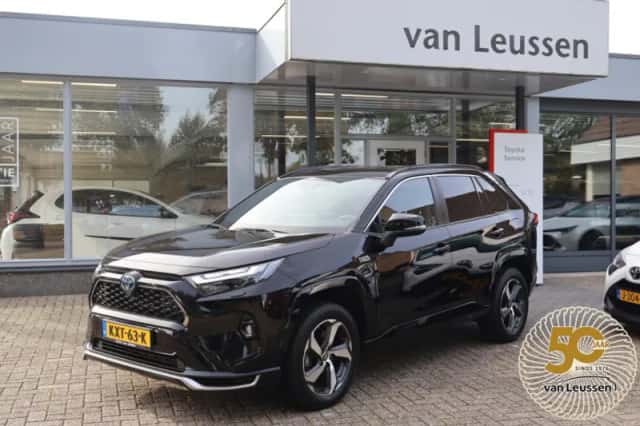Toyota RAV4 (2024) thumbnail 1