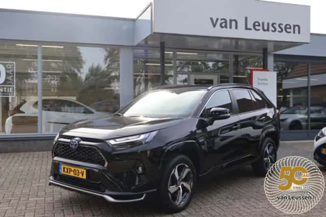 Toyota RAV4 (2024) thumbnail 1