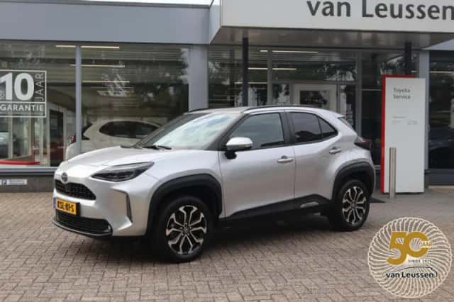 Toyota Yaris Cross (2025) thumbnail 1