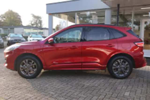 Ford Kuga (2024) thumbnail 3