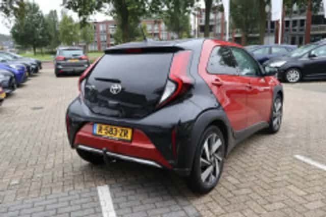 Toyota Aygo X (2023) thumbnail 4