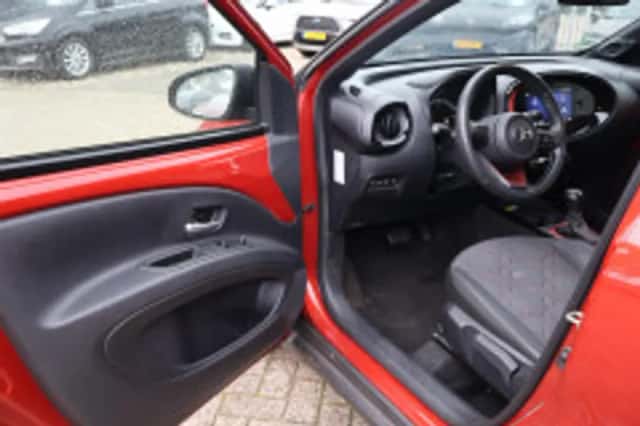 Toyota Aygo X (2023) thumbnail 5