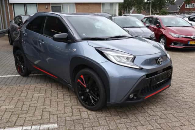 Toyota Aygo X (2023) thumbnail 2