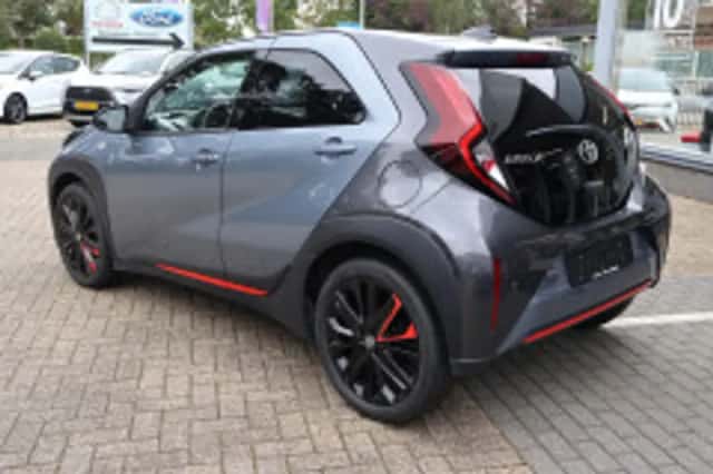 Toyota Aygo X (2023) thumbnail 4