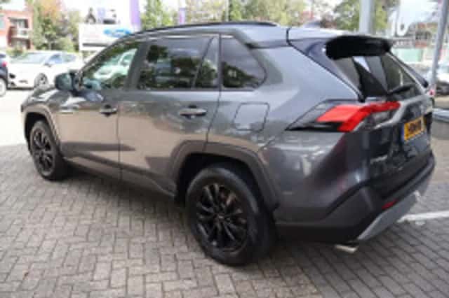 Toyota RAV4 (2020) thumbnail 3