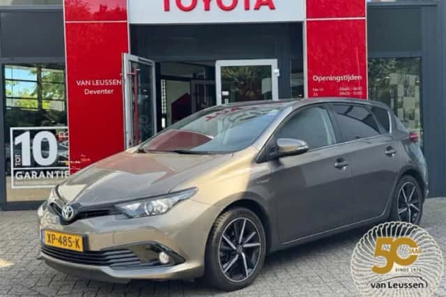 Toyota Auris (2019) thumbnail 1