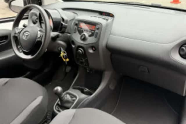 Toyota Aygo (2020) thumbnail 6