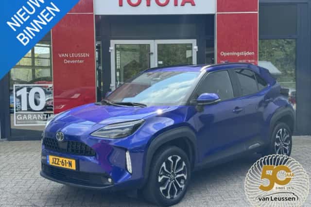 Toyota Yaris Cross (2024) thumbnail 1