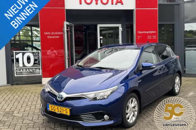 Toyota Auris (2018) thumbnail 1
