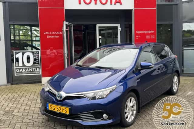 Toyota Auris (2018) thumbnail 1
