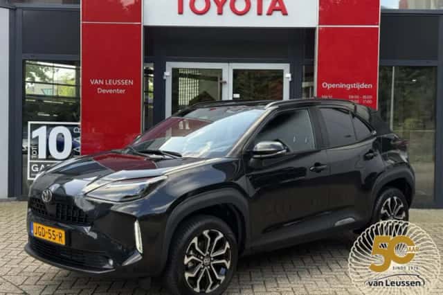Toyota Yaris Cross (2025) thumbnail 1