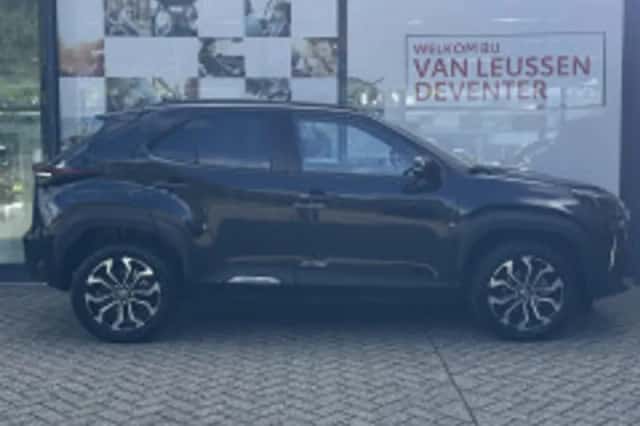 Toyota Yaris Cross (2025) thumbnail 4