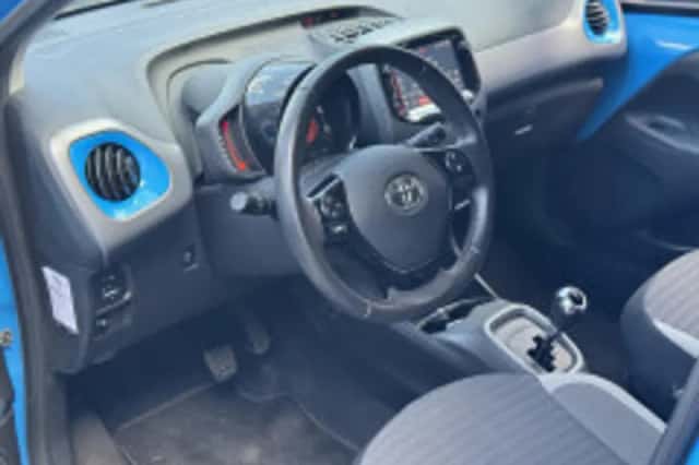 Toyota Aygo (2020) thumbnail 3