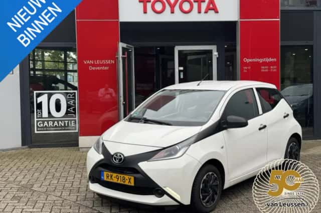 Toyota Aygo (2018) thumbnail 1