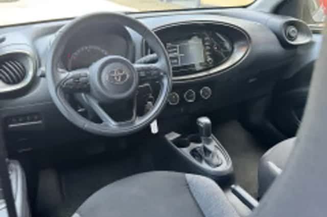 Toyota Aygo X (2022) thumbnail 3