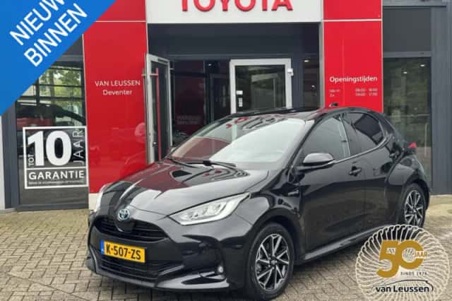 Toyota Yaris (2021) thumbnail 1