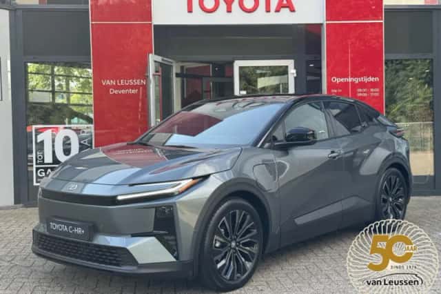 Toyota C-HR (2026) thumbnail 1