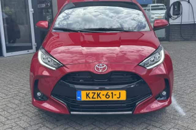 Toyota Yaris (2026) thumbnail 2