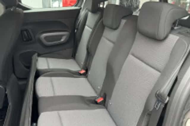 Toyota ProAce City Verso (2023) thumbnail 4