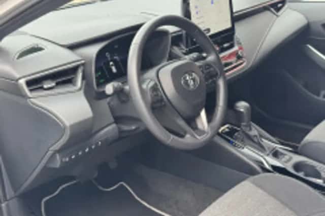 Toyota Corolla (2025) thumbnail 6