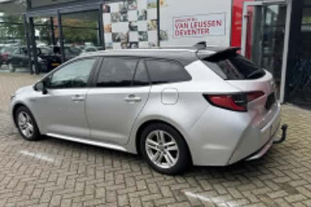 Toyota Corolla (2022) thumbnail 4