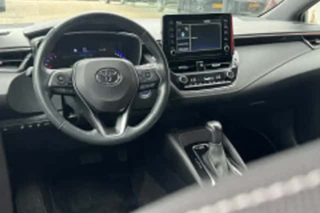 Toyota Corolla (2022) thumbnail 5