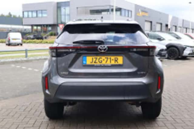 Toyota Yaris Cross (2025) thumbnail 4