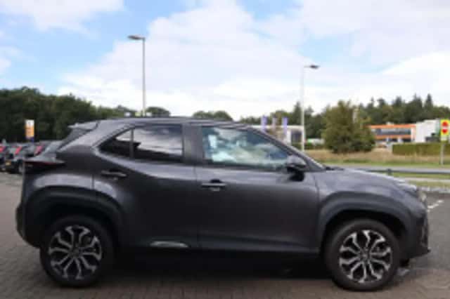 Toyota Yaris Cross (2025) thumbnail 6