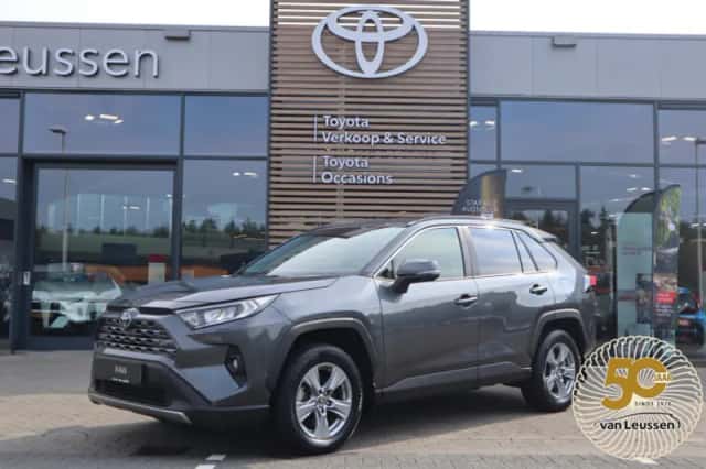 Toyota RAV4 (2024) thumbnail 1