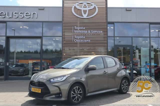 Toyota Yaris (2020) thumbnail 1