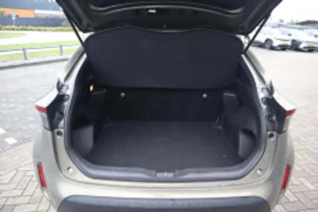 Toyota Yaris Cross (2024) thumbnail 5