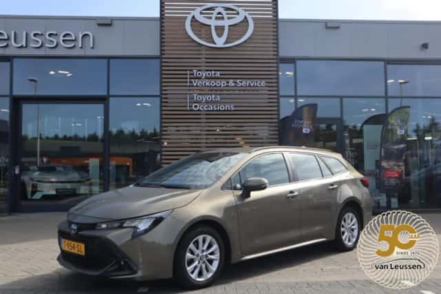 Toyota Corolla (2023) thumbnail 1