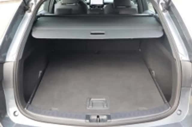 Toyota Corolla (2023) thumbnail 5