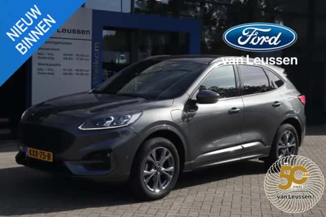 Ford Kuga (2023) thumbnail 1