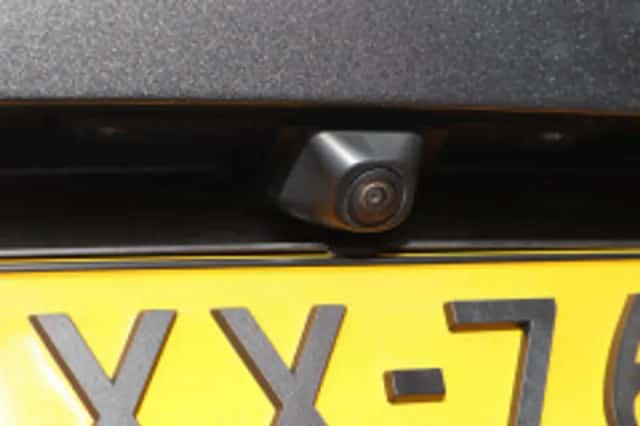 Ford Kuga (2023) thumbnail 6