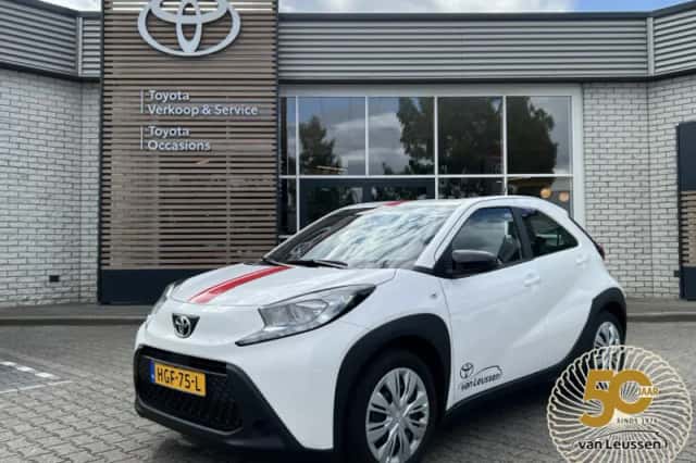 Toyota Aygo X (2025) thumbnail 1