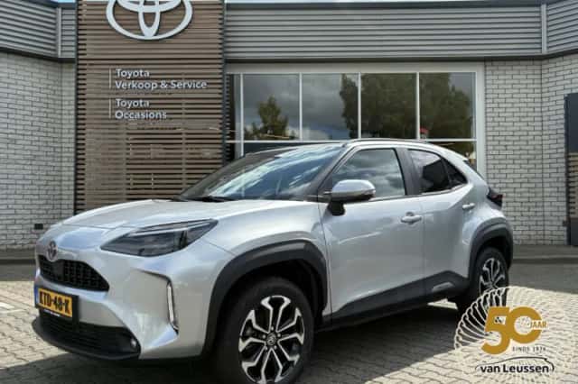 Toyota Yaris Cross (2025) thumbnail 1
