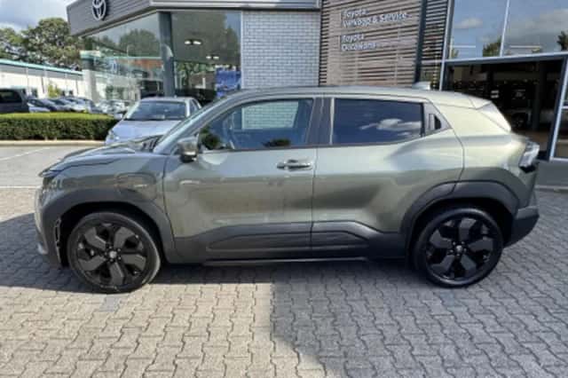 Toyota Urban Cruiser (2026) thumbnail 2