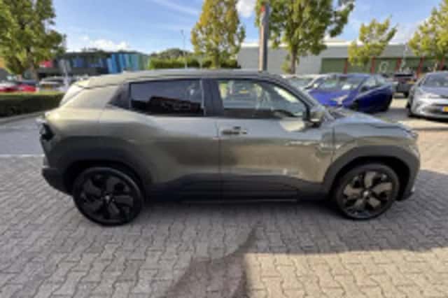 Toyota Urban Cruiser (2026) thumbnail 6