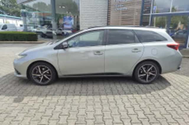 Toyota Auris (2018) thumbnail 6